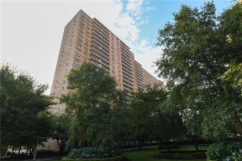 apt-4f-444 Neptune Ave, Brooklyn, NY, 11224-4469 | Card Image