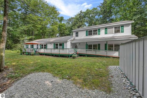 13057 N Cherrywood Ct, Northport, MI, 49670 | Card Image