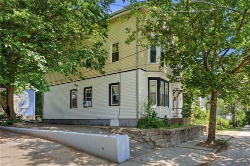 75 Laban St, Providence, RI, 02909-3783 | Card Image
