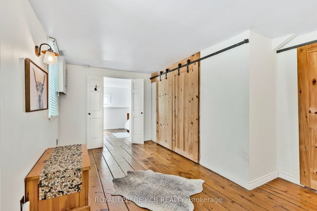 17329 Shaws Creek Rd, House other with 3 bedrooms, 2 bathrooms and 6 parking in Belfountain ON | Image 7