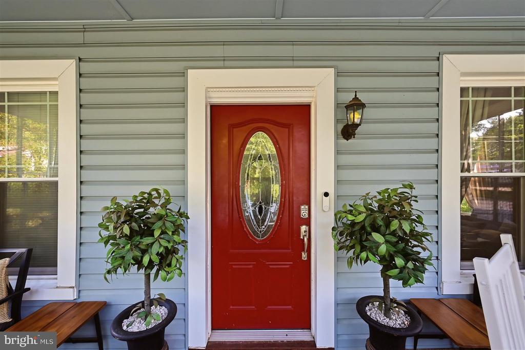 Residential Lease in COLLEGE PARK 5