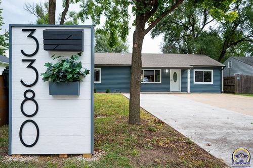 3380 Sw Kirklawn Ave, Topeka, KS, 66611-2343 | Card Image