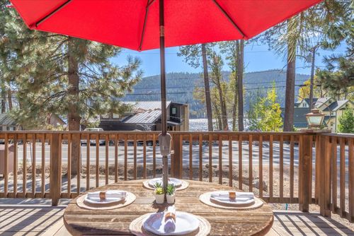13610 Donner Pass Rd, Truckee, CA, 96161-3824 | Card Image
