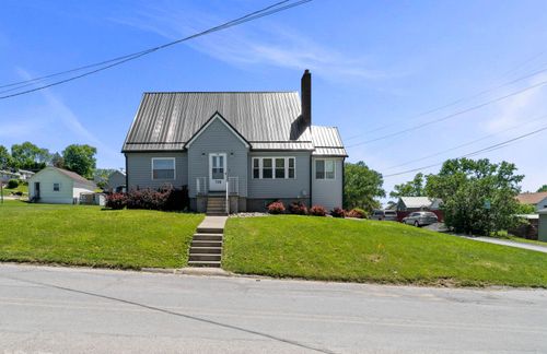 710 Division St, Dubois, PA, 15801-2522 | Card Image