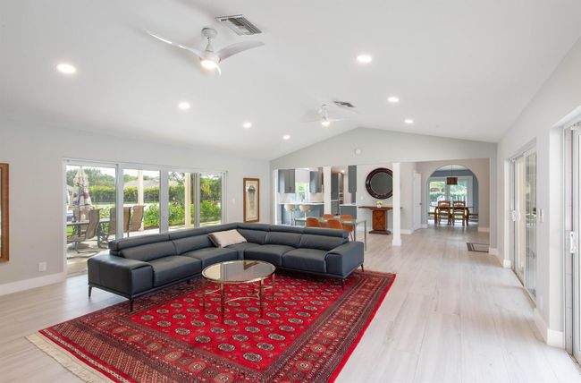 14380 Wither Close, House other with 4 bedrooms, 4 bathrooms and null parking in Wellington FL | Image 7