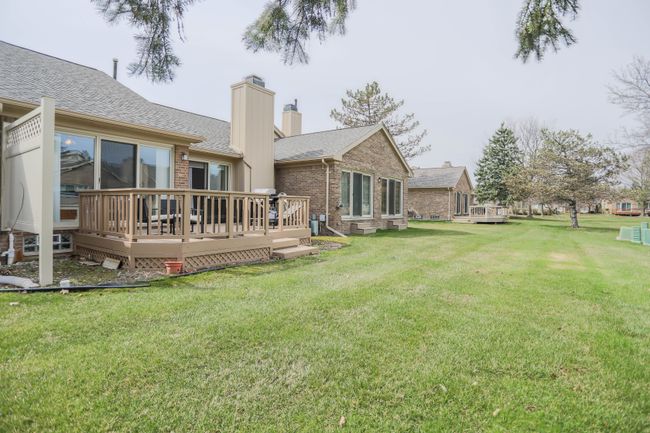 16539 Sarjay Dr, Condo with 2 bedrooms, 2 bathrooms and null parking in Clinton Twp MI | Image 45