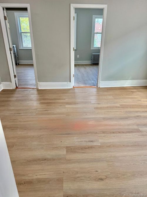 177 106th Avenue, New York, NY, 11433 | Card Image