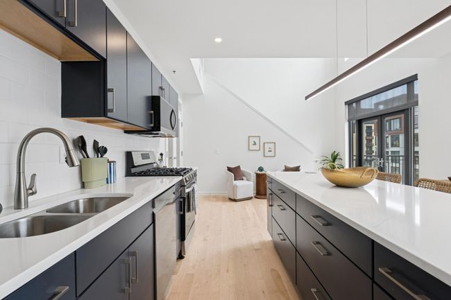 UNIT-412 - 3104 W Lake St, Condo with 2 bedrooms, 2 bathrooms and null parking in Minneapolis MN | Image 11