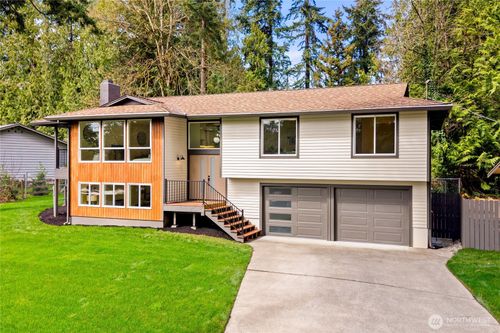 9419 31st Street Ct E, Edgewood, WA, 98371-1406 | Card Image