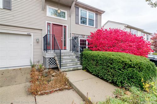 1651 Newgate Ln, Howell, MI, 48843-7107 | Card Image