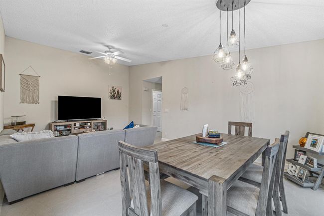 241 - 241 Meadows Dr, Condo with 3 bedrooms, 2 bathrooms and null parking in Boynton Beach FL | Image 10