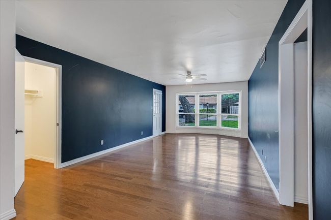 Living Room | Image 5