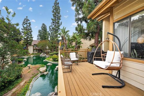 65-16211 Downey Ave, Paramount, CA, 90723-5579 | Card Image