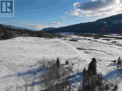2755 Highway 95, Brisco, BC, V0A | Card Image