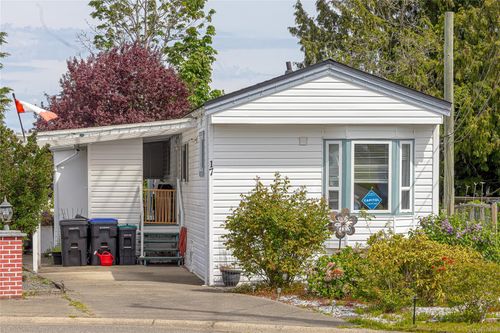17-129 Meridian Way, Parksville, BC, V9P1L3 | Card Image