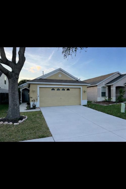 6039 White Sails Dr, WESLEY CHAPEL, FL, 33545-4398 | Card Image