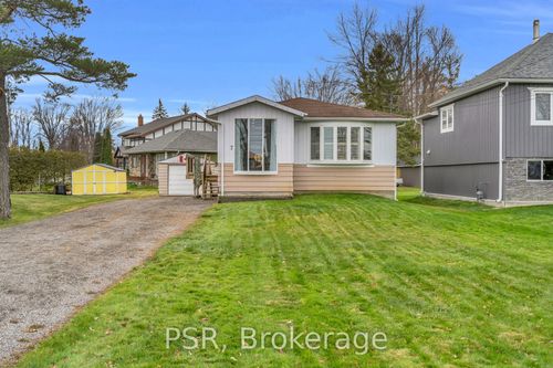 {{alt}} | Card Image