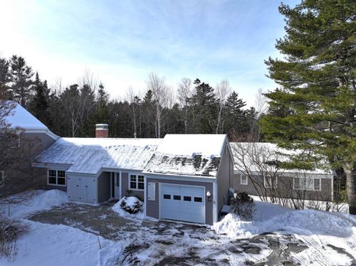143 Hilltop Pl, New London, NH, 03257-5412 | Card Image