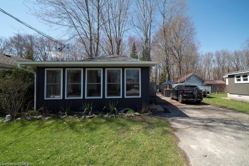 219 Cedar Dr, Turkey Point, ON, N0E1T0 | Card Image