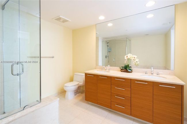 3011 - 50 Biscayne Blvd, Condo with 2 bedrooms, 2 bathrooms and null parking in Miami FL | Image 7