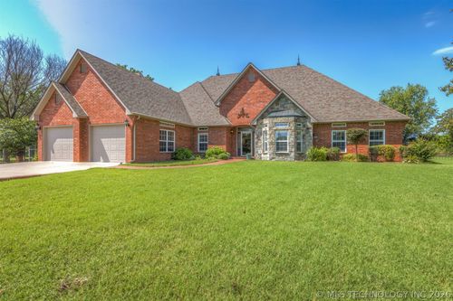 612 Tallchief Ct, Skiatook, OK, 74070-6154 | Card Image