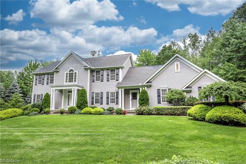 7065 Bridlewood Drive, Concord, OH, 44077 | Card Image