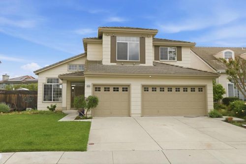 9358 Lone Deer Way, Gilroy, CA, 95020-8125 | Card Image