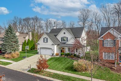 18258 Benton Oak Drive, House other with 4 bedrooms, 3 bathrooms and null parking in Noblesville IN | Image 2