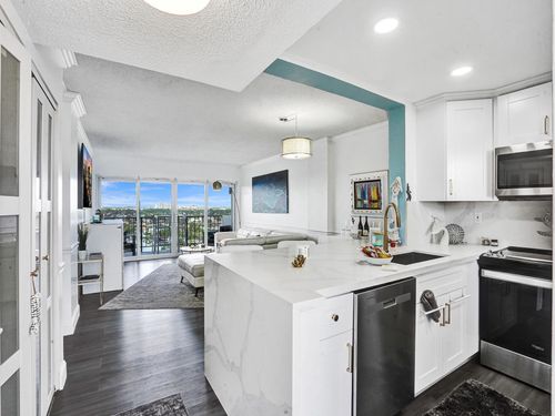 apt-1004-801 S Federal Hwy, POMPANO BEACH, FL, 33062-6747 | Card Image