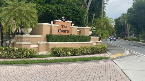 apt-304-6380 114th Ave, Doral, FL, 33178-4569 | Card Image