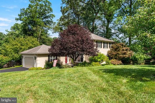 54 Charter Oak Dr, NEWTOWN SQUARE, PA, 19073-3011 | Card Image