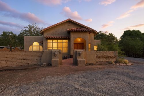7406 Corrales Rd, Corrales, NM, 87048-9020 | Card Image