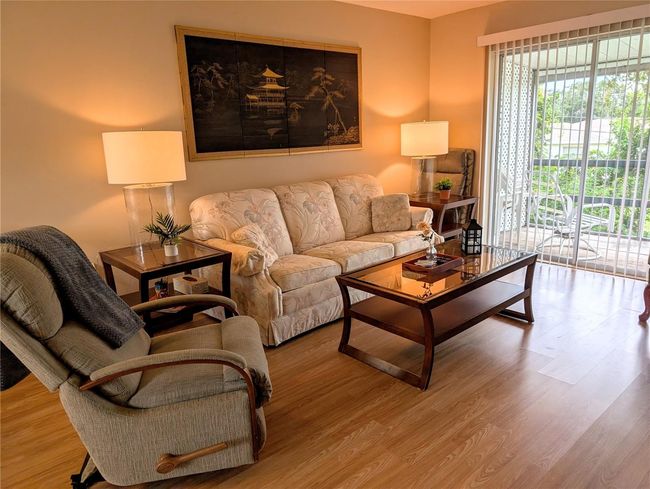 L22 - 1867 Restful Dr, Condo with 2 bedrooms, 2 bathrooms and null parking in BRADENTON FL | Image 5