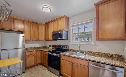 apt-203-19 Post Office Ave, LAUREL, MD, 20707-4144 | Card Image