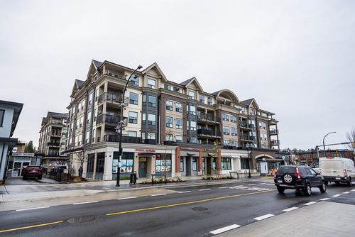 301-2493 Montrose Ave, Abbotsford, BC, V2S0L4 | Card Image