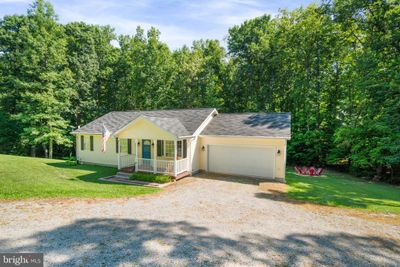 270 Pettit Place, House other with 3 bedrooms, 3 bathrooms and null parking in Louisa VA | Image 1