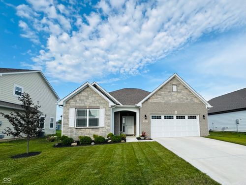 8751 Duncan St, Fortville, IN, 46040-4025 | Card Image