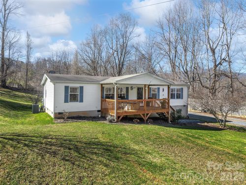 114 Gateway Cv, Canton, NC, 28716-5201 | Card Image