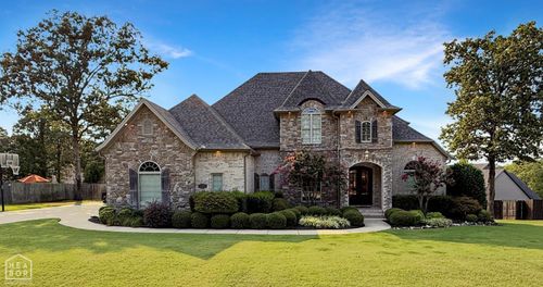 4305 Woodcrest Drive, Jonesboro, AR, 72404 | Card Image