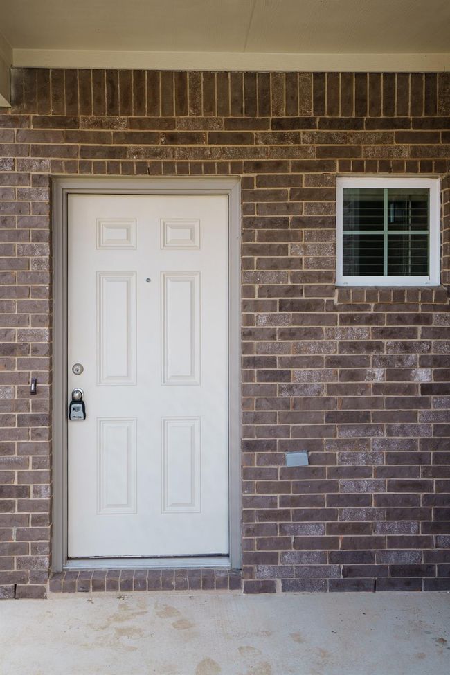 113 Furlong Dr, Townhouse with 4 bedrooms, 3 bathrooms and 1 parking in Georgetown TX | Image 31