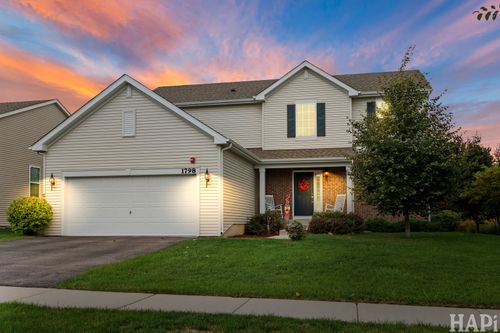1798 Newberry Ln, Hoffman Estates, IL, 60192-8008 | Card Image