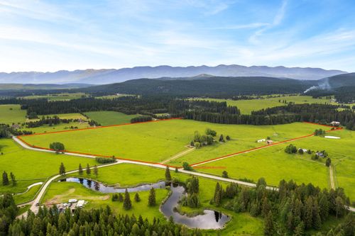 7277 Farm To Market Rd, Whitefish, MT, 59937-8345 | Card Image