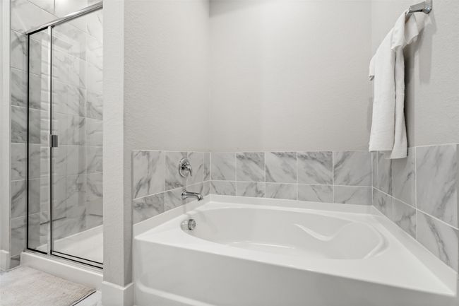 Primary bath with large walk in separate shower | Image 19