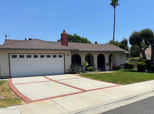 28606 Solon Ave, Canyon Country, CA, 91387-1738 | Card Image