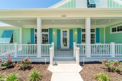 1202 Fiesta Key Cir, LADY LAKE, FL, 32159-5040 | Card Image