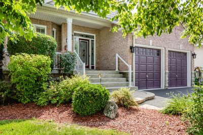 25 Masters Lane, House other with 2 bedrooms, 3 bathrooms and 6 parking in Wasaga Beach ON | Image 3