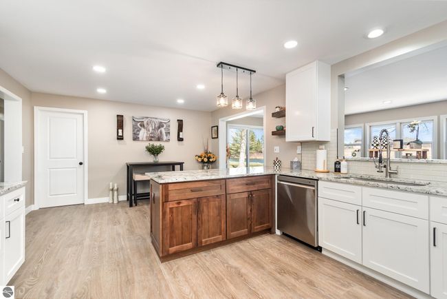 7288 Cedar Lake Rd, House other with 3 bedrooms, 2 bathrooms and null parking in Oscoda MI | Image 6