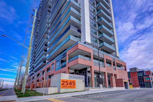 703-2545 Simcoe St N, Oshawa, ON, L1L0W3 | Card Image