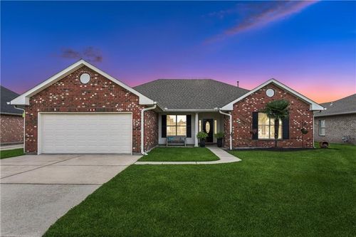 116 Gretchen Ct, Montz, LA, 70068-8974 | Card Image