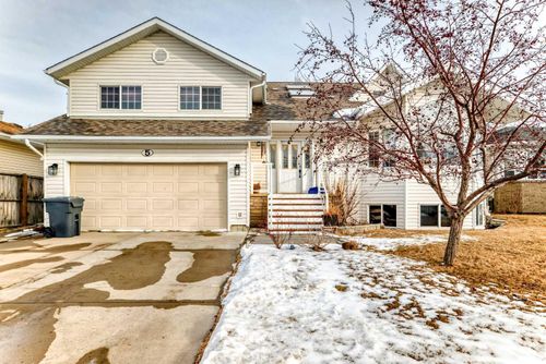 5 Chinook Cres, Beiseker, AB, T0M0G0 | Card Image
